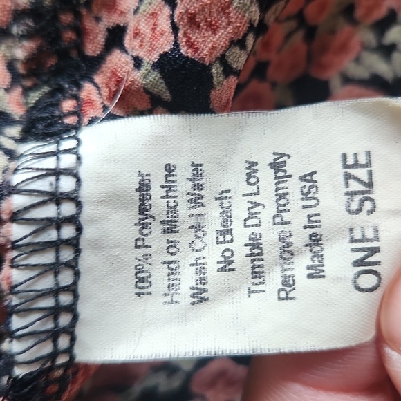 John Galt California Floral High-Low Skirt - Picture 9 of 9